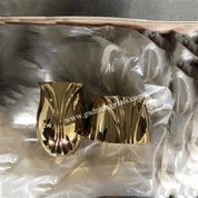 Pronksvaas hauakivi jaoks