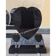 Kolmekordsete südamete mustade mälestusmärk