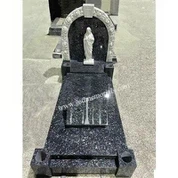 Marmorist ja graniidist Kerbset Memoriaal